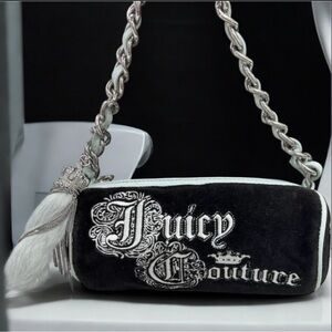 VINTAGE🌸 Juicy Couture Mini Barrel with RARE Rabbit Foot Charm🩵🖤